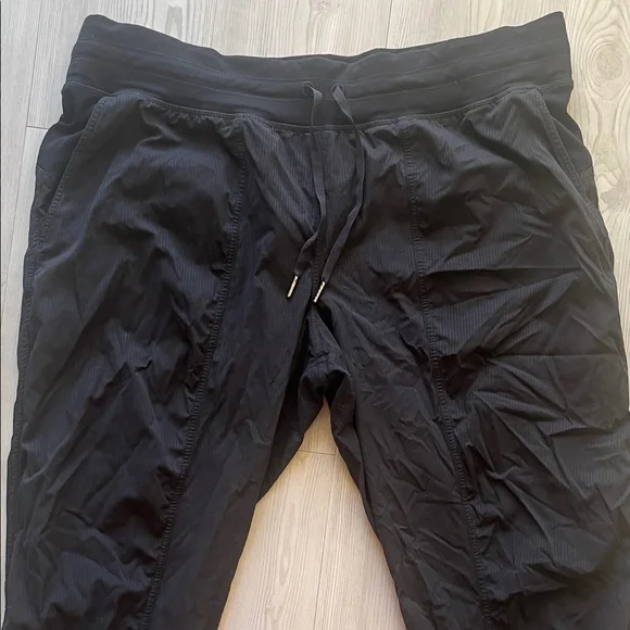 Lululemon Black Jogger Pants - Picture 2 of 10